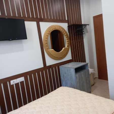 Hotel Relax เดอร์มี ภายนอก รูปภาพ