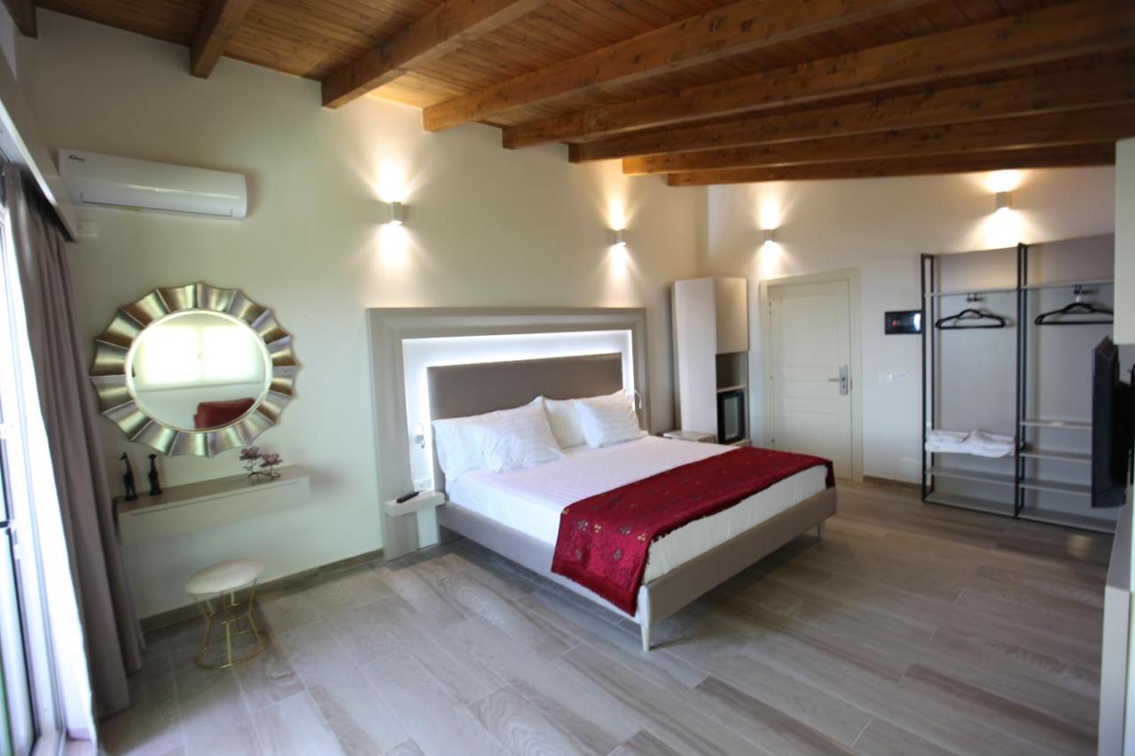 Hotel Relax เดอร์มี ภายนอก รูปภาพ
