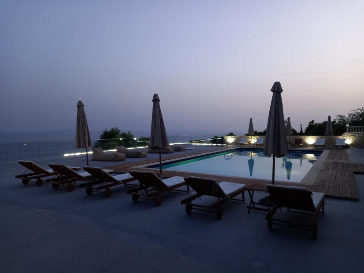 Hotel Relax เดอร์มี ภายนอก รูปภาพ