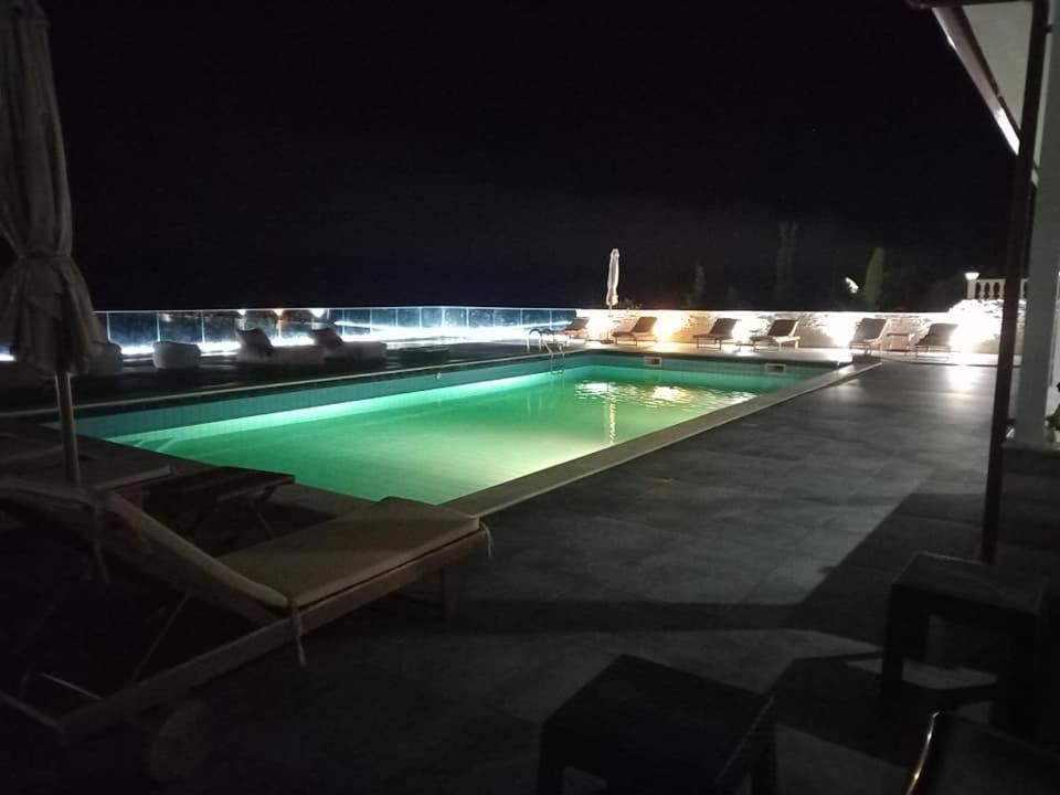 Hotel Relax เดอร์มี ภายนอก รูปภาพ