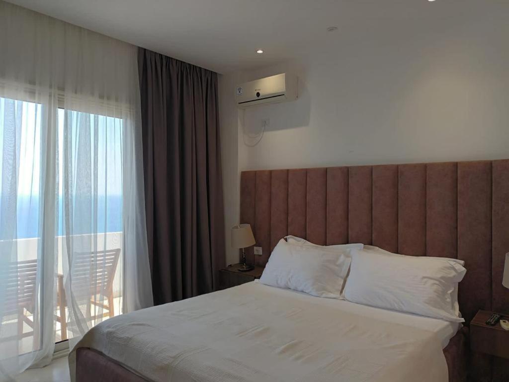 Hotel Relax เดอร์มี ภายนอก รูปภาพ