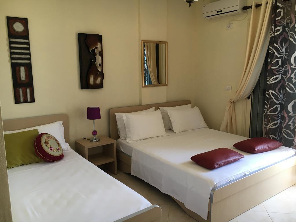 Hotel Relax เดอร์มี ห้อง รูปภาพ
